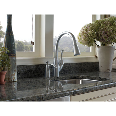 Delta Arctic Stainless Finish Allora Collection Single Handle Pull Down Kitchen Sink Faucet and Soap Dispenser Package D035CR